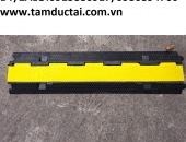 GỜ GIẢM TỐC CÓ KHE LUỒN DÂY ĐIỆN , ỐNG NƯỚC